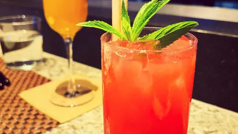 Một địa điểm ăn uống cao cấp không thể bỏ qua ở Canberra! RAKU Dining | Ngồi tại quầy bar và xem đầu bếp làm sushi trực tiếp 🍣✨ — traveler post in Canberra