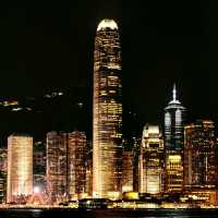 香港最美夜景之維多利亞港：壯麗夜景、煙花表演、天星小輪，難忘回憶！