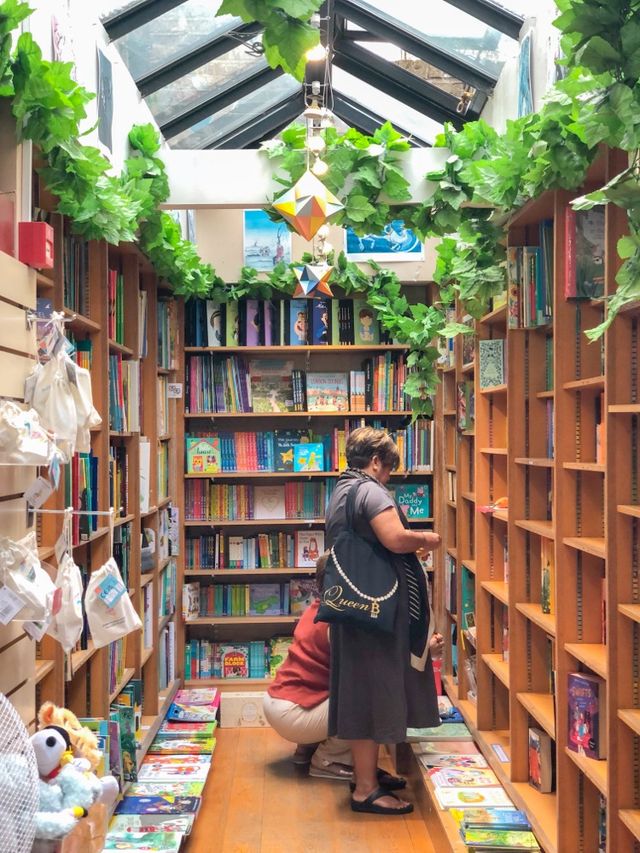 노팅힐 촬영지 “노팅힐 서점📚”