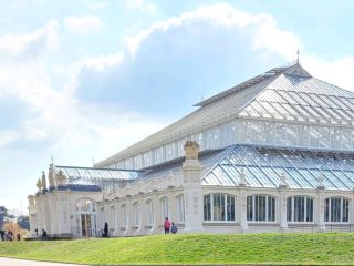 Kew Garden: World renowned botanic garden that on the UNESCO World Heritage list