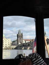 🇨🇿 伏爾塔瓦河遊船（Pražské Benátky - vyhlídkové plavby Praha） ⛴️