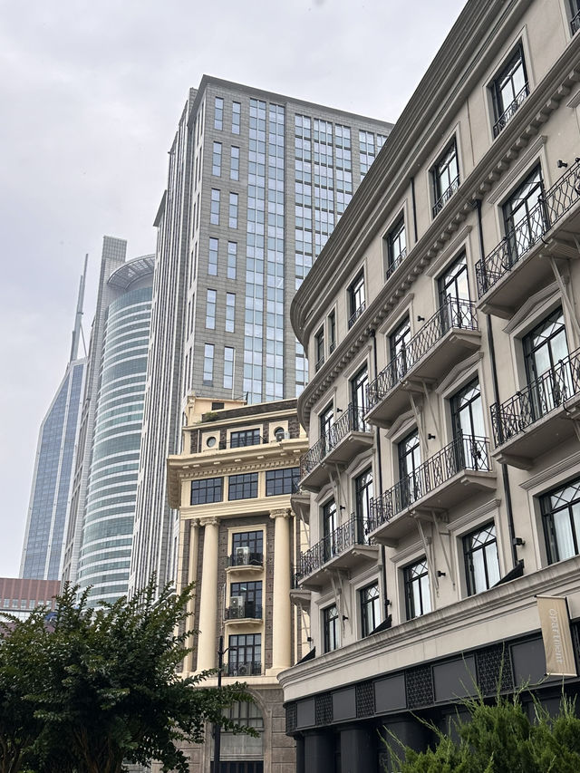 Guide to Shanghai: A Modern Metropolis with Rich History 🇨🇳