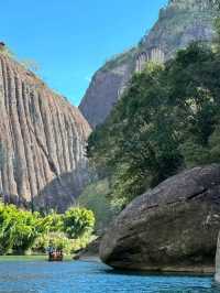 ⛰️ Wuyi Mountain – Misty Peaks and Ancient Paths in Fujian