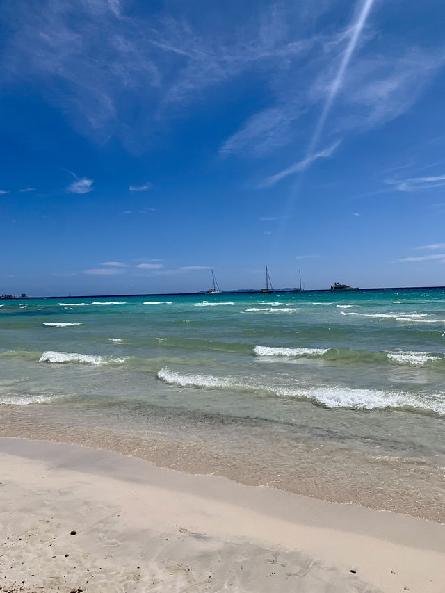 Es Trenc: Mallorca’s Wild Paradise You Shouldn’t Miss