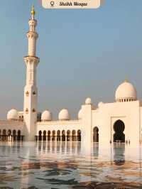 🕌 Abu Dhabi: the stopover you didn’t know you needed.