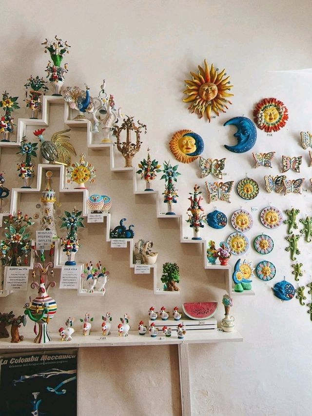 🎃 Magic in Alberobello, Italy! 🕯️ 🎃 Magic in Alberobello, Italy! 🕯️