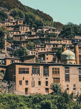 🍁 Masuleh – Stepped Village in Autumn Mist 🏡