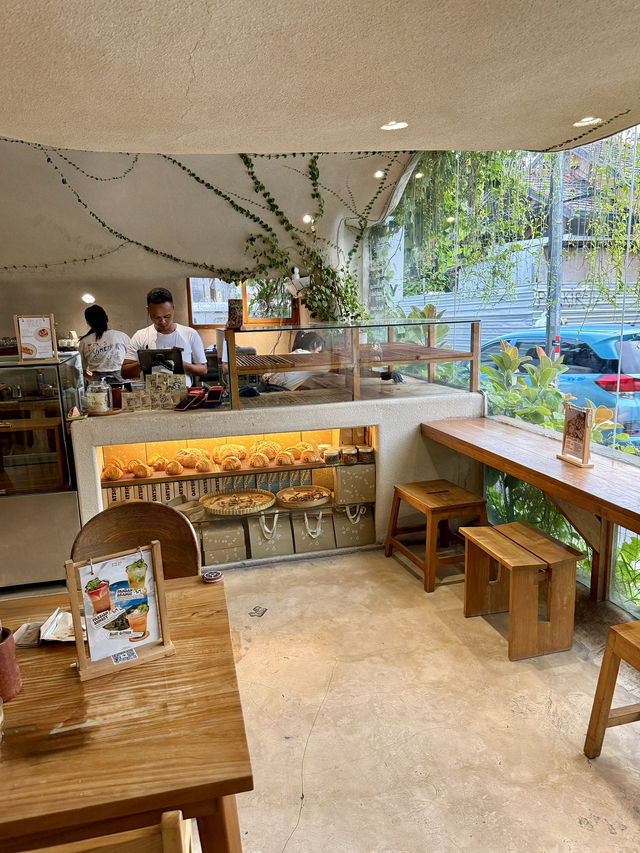 🍞 Cozy Morning at Bread Yard