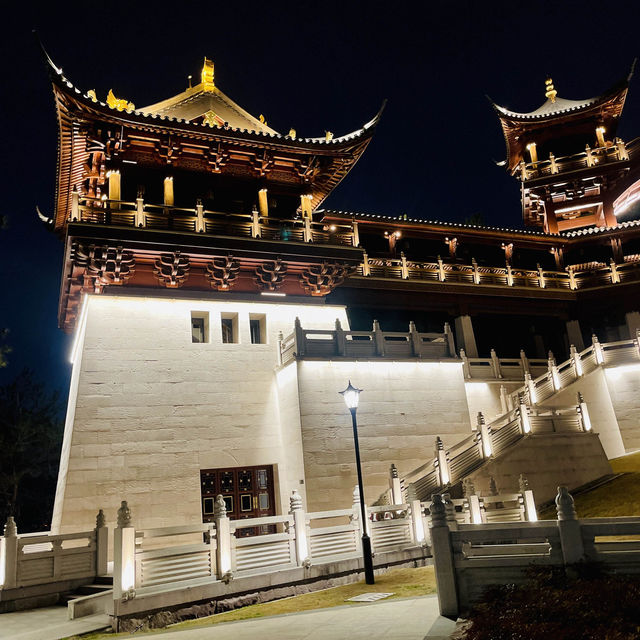 A Temple with a beautiful Night View 