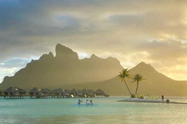 Bora Bora Four Seasons Resort - Tahiti