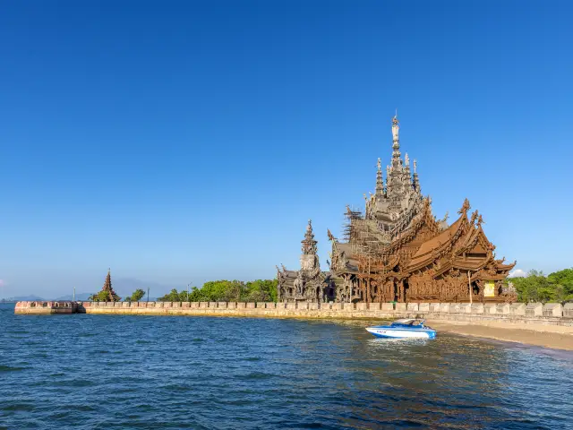 🌊【Shocking Reveal】Pattaya's Coral Island Secret: The Beach Paradise You Never Imagined! 🏖️