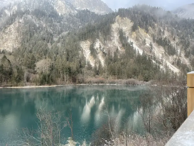 Three-day tour of Jiuzhaigou and Huanglong