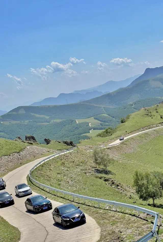 Baili Sky Road, a self-driving paradise, as if wandering in the clouds