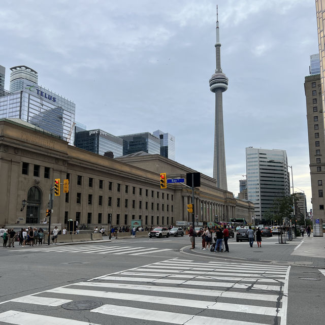 Toronto - a diverse and iconic cityscape 🏙️ 