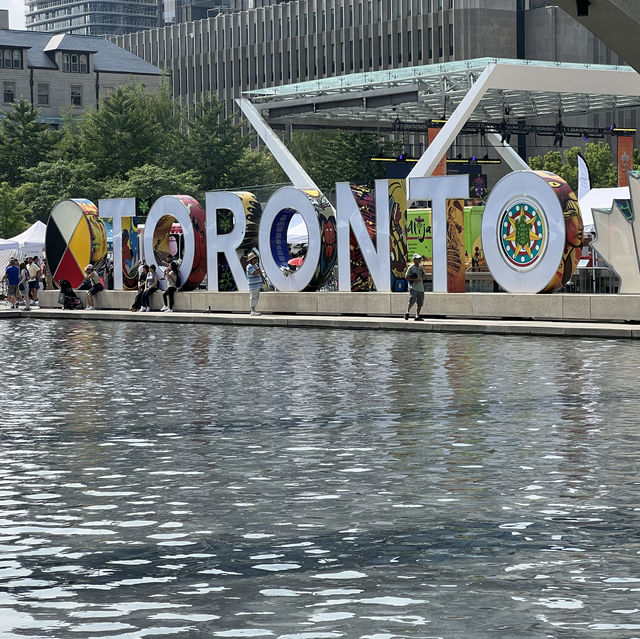 Toronto - a diverse and iconic cityscape 🏙️ 