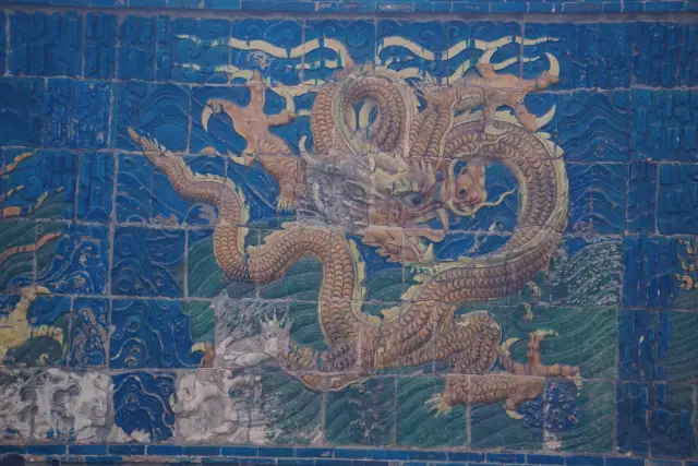 milies with children traveling to Datong should definitely see the Nine Dragon Screen, which is listed as the fifth batch of national treasures