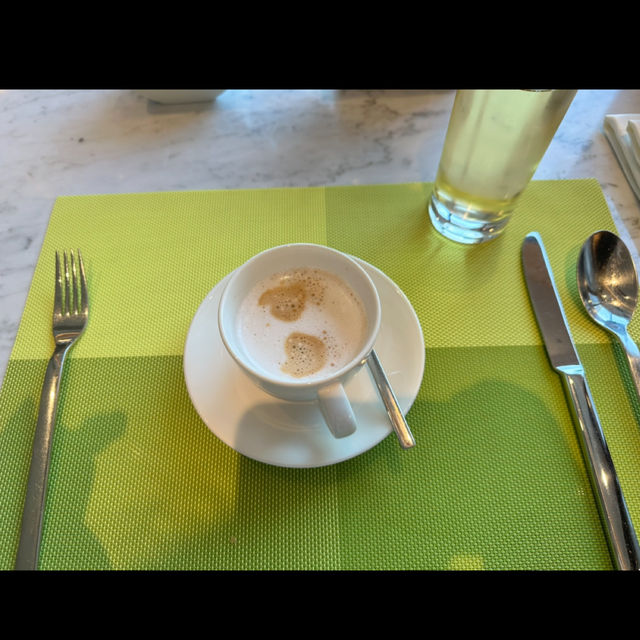 럭셔리한 코스식 호텔 조식 <Oakroom breakfast>
