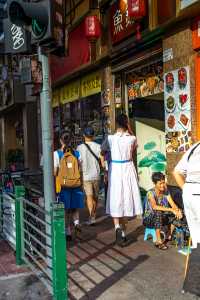 跟著港劇遊香港｜港劇中經常出現的深水埗鴨寮街
