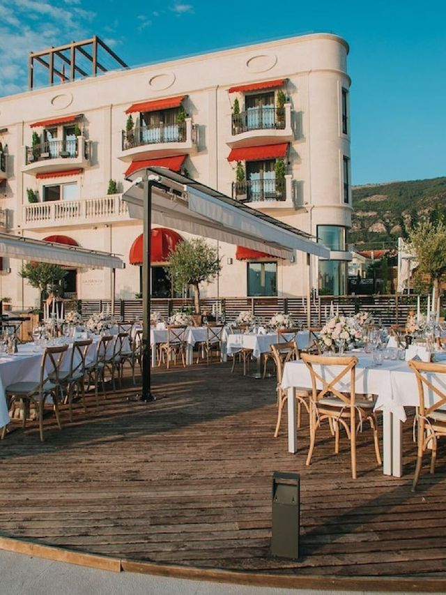 🌟 Tivat's Top Stay: Boutique Hotel La Roche 🌊