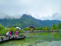 雲舍景區介紹，邂逅土家文化，盡享山水盛宴。