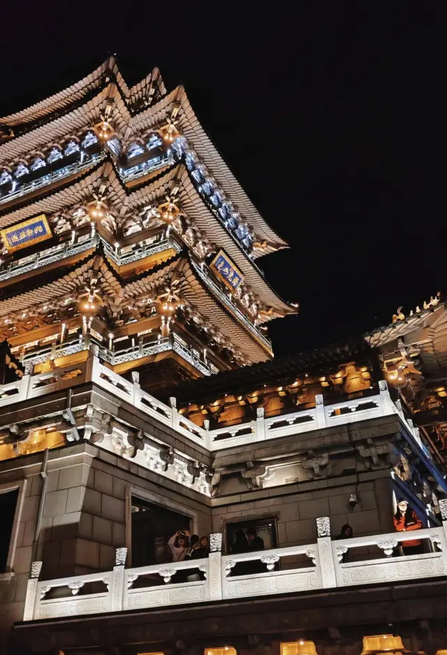 山東濟南天下第一泉風景區｜體驗天下第一泉的盛名與風景。