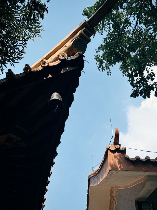 深圳鳳凰山｜聽說這裡求姻緣很靈驗。。