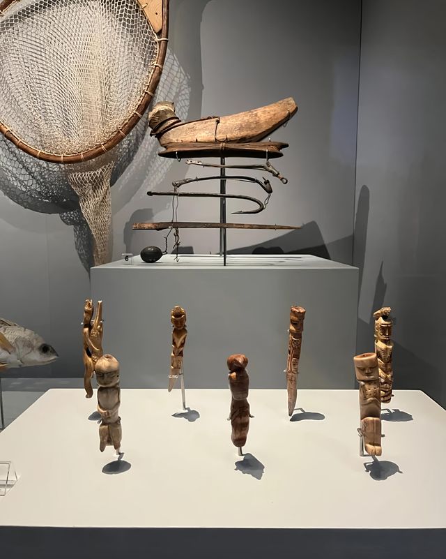 走進古晉砂拉越博物館｜觸摸婆羅洲歷史文化的深沉脈絡