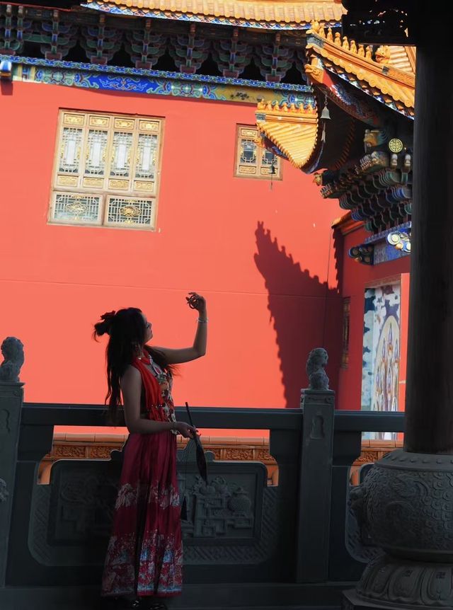昆明寶華寺真的非常適合拍照！！！