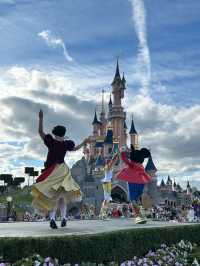Exploring Disneyland Paris: A Day of Magic and Adventure