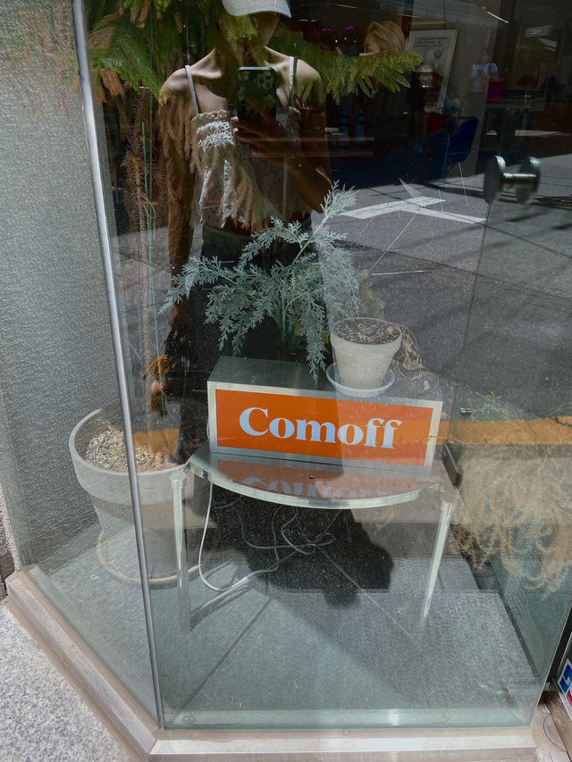 首爾林必打卡！comoff咖啡廳超讚