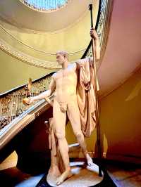 Unlock “Number One London” — The Aristocratic Time Capsule Everyone Misses!