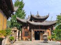 歷史與禪意交織嘅龍潭寺