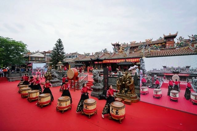 一年一度，關帝誕辰日盛大活動，就在呢一日