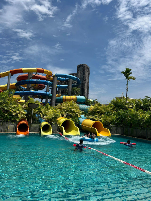 🌊吉隆坡Splash Mania水上樂園｜假期玩水就該這樣瘋！🌞
