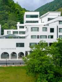 15億打造嘅懸崖天空之城，帶你闖入宮崎駿童話！