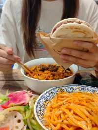 嚟呢度食泡饃嘅都係本地人，真係老陝認證。