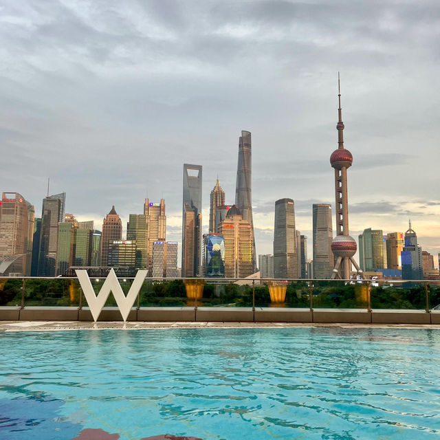 上海必打卡！外灘W酒店無邊泳池直接美瘋🌃