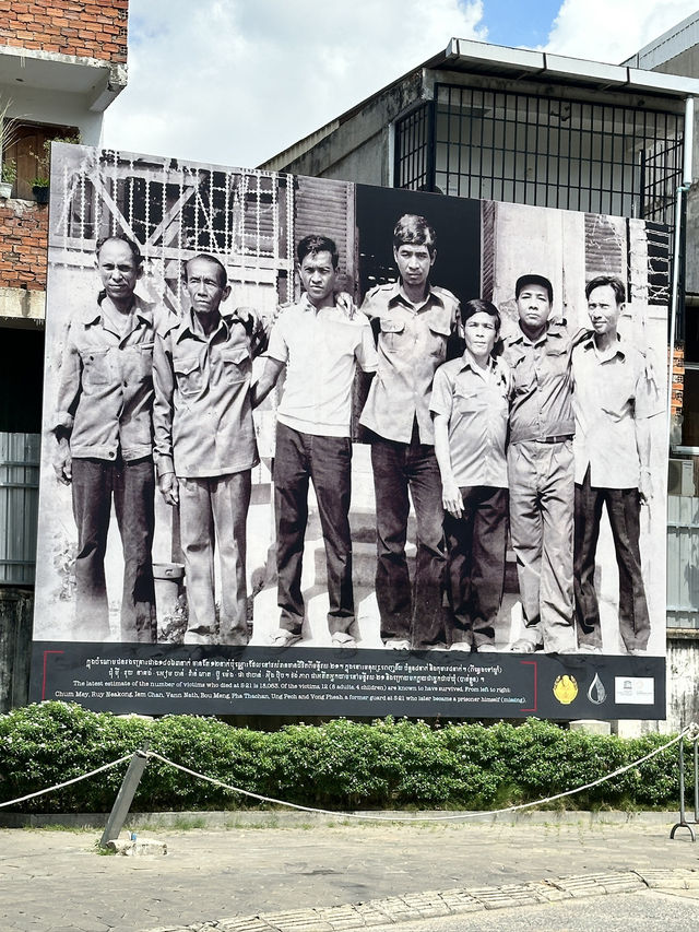Cambodia’s Haunting History Combined With Modern Charm, Phnom Penh Is An Underrated Haven!