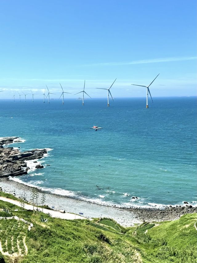 住進「懶窩」，將浪漫海景焊在窗前！