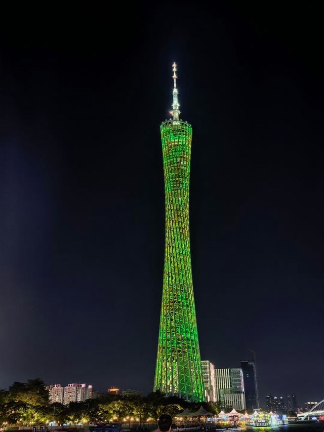 小蠻腰廣州塔絕美夜景