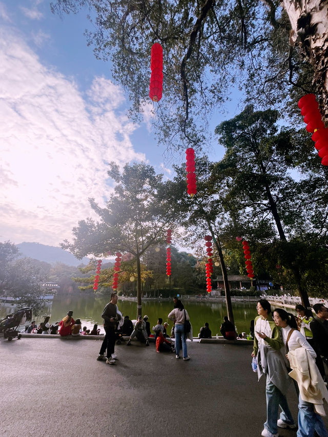 Baiyun Mountain: Your Epic Nature Retreat Near Guangzhou 🌄🌳