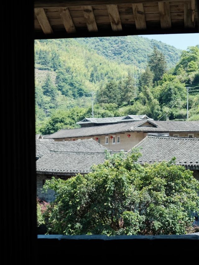 藏在南靖土樓裡的世外桃源睡進千年文化裡