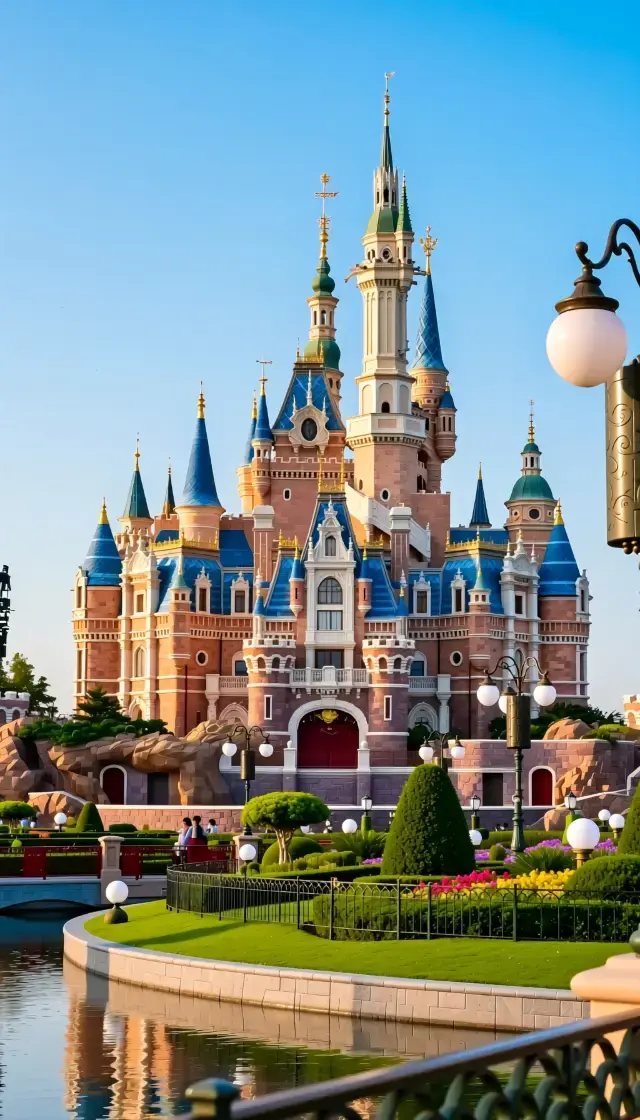 [Shanghai 5 Days 4 Nights Travel Guide (Budget: 4500 RMB)]