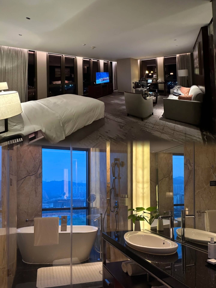 🌟First experience at Jinmao Shenzhen JW Marriott Hotel

Super convenient location📍
As soon as I arrived in Shenzhen, I headed straight to the Jinmao Shenzhen JW Marriott Hotel. The location is fantastic, right in the heart of Futian District, surrounded by towering buildings and a strong commercial atmosphere. Just a few steps out the door is a subway station, making it very easy to get anywhere. There are also plenty of places to eat and shop nearby, which made me, someone who loves to wander around, especially happy.

Impressive exterior, stunning entrance👀
The hotel’s exterior is very grand and looks high-end. As soon as I walked in, the lobby’s decor immediately caught my attention. The high ceilings, soft yet bright lighting, and all the details exuded refinement. The front desk staff were very warm and welcoming; when I checked in, they even poured me a glass of ice water. It was a bit hot outside, so drinking it felt especially refreshing and made me instantly feel the hotel’s thoughtfulness.

Comfortable rooms, full marks for details👍
The room was really nice, quite spacious with a reasonable layout. The bed was super soft, lying on it felt like sinking into a cloud, and I slept very soundly. The little items in the room were also carefully chosen; the toiletries were all big brands and very comfortable to use. Another small detail was the excellent soundproofing of the windows. Despite the busy traffic outside, the room was very quiet, which made me sleep very peacefully.

Amazing dining experience🍽️
The hotel has many dining options, but my favorite was the buffet breakfast. The variety was extensive, with all kinds of Chinese and Western dishes. I especially loved their freshly pan-seared steak, cooked perfectly and melting in my mouth. There were also fresh fruits and various breads, so every morning I could eat my fill and start the day full of energy.

Thoughtful service that feels very warm❤️
The hotel’s service was truly excellent. Whether it was the front desk, housekeeping, or restaurant staff, everyone was very friendly. One night I came back late and was a bit hungry, so I called room service. They quickly delivered a late-night snack and kindly asked if I wanted anything else. This kind of thoughtful service made me feel very warm, just like coming home.

To sum up, this stay was so happy🎉
Staying at the Jinmao Shenzhen JW Marriott Hotel this time really made me very happy. From the location to the comfort of the room, and from the dining to the service, everything made me feel it was worth every penny. Next time I come to Shenzhen, I will definitely choose this place again and highly recommend it to friends who enjoy high-quality accommodations.