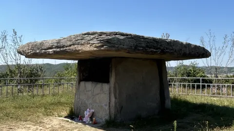 Road Trip ke Dolmen Ximucheng, Jelajahi Situs "Warisan Budaya Nasional" Gratis di Haicheng. — traveler post in Haicheng
