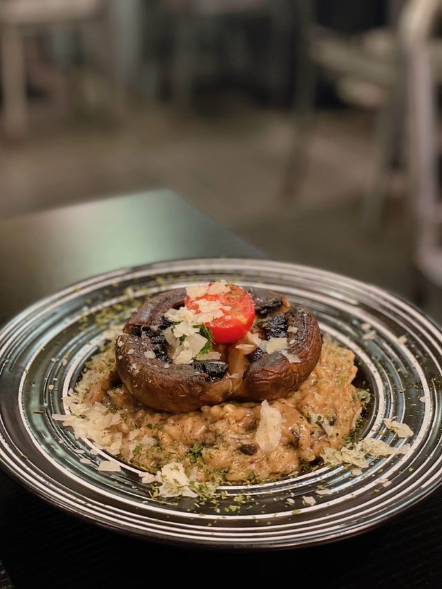 【大角咀 ✦ ✨有誠意又有特色既西餐廳🍴】
