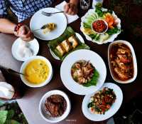 ร้านวันจันทร์ One Chun Cafe n' Restaurant 