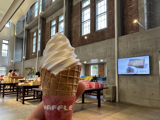 北海道・札幌。オススメはソフトクリーム『北菓楼 札幌本館』