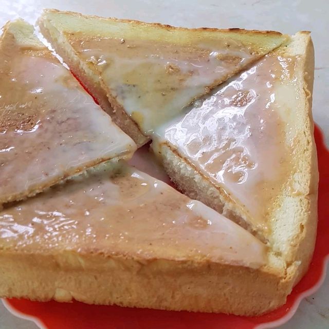 홍콩 정서를 느낄수 있는 노점식당 빙키!