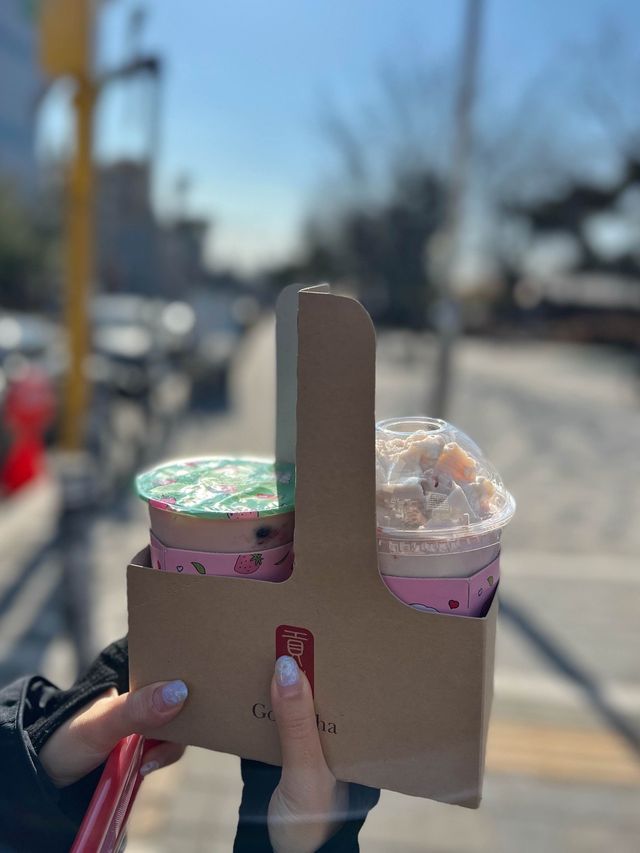 [공차 천호점] 공차 딸기 메뉴 후기🍓
